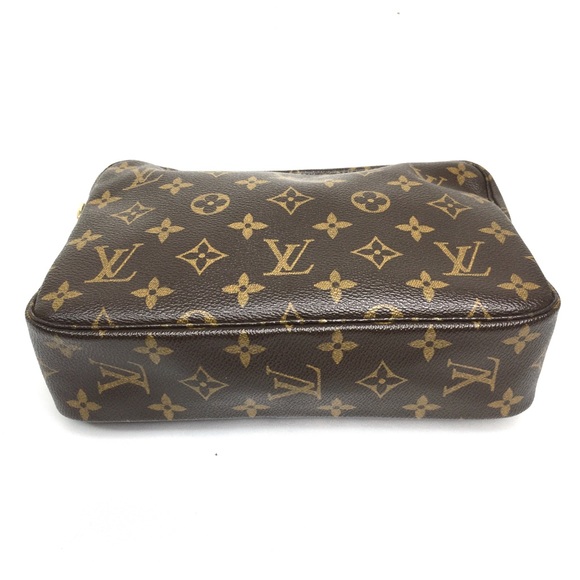 Authentic Louis Vuitton monogram crossbody bag - Picture 10 of 16
